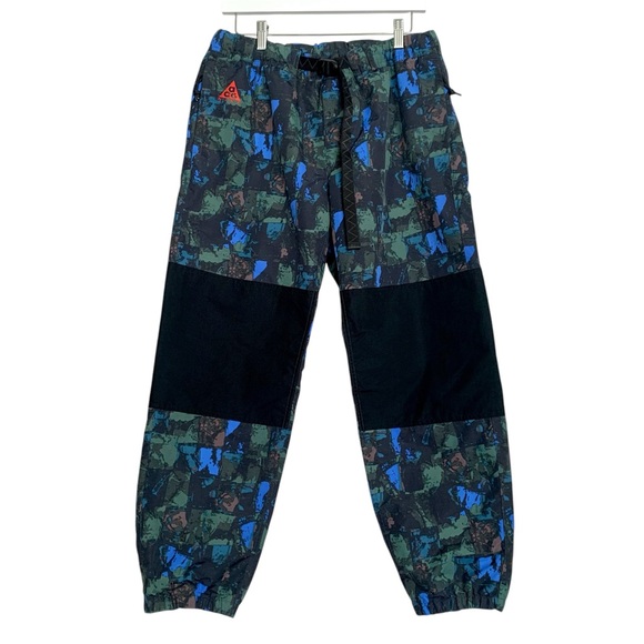 Nike ACG Other - ❗️FLASH SALE❗️MEN'S Nike ACG TRAIL Camouflage Big Pocket Cargo Pants SIZE MEDIUM